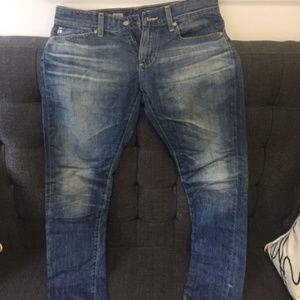 Relaxed Skinny Jeans